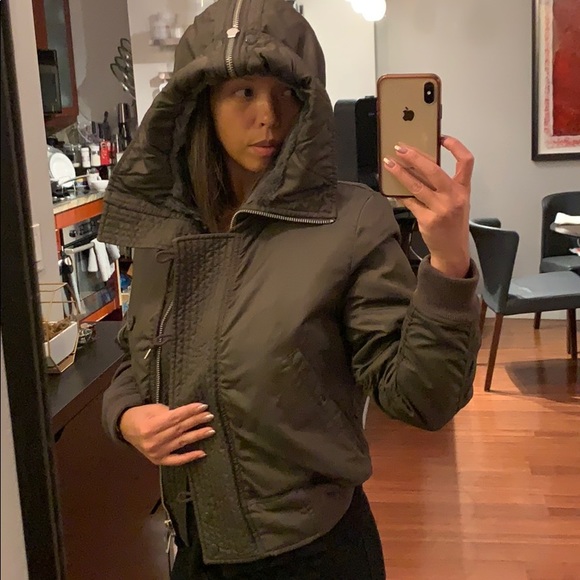 All Saints Green Jacket w Faux Sherpa Lined Hood - Picture 8 of 8